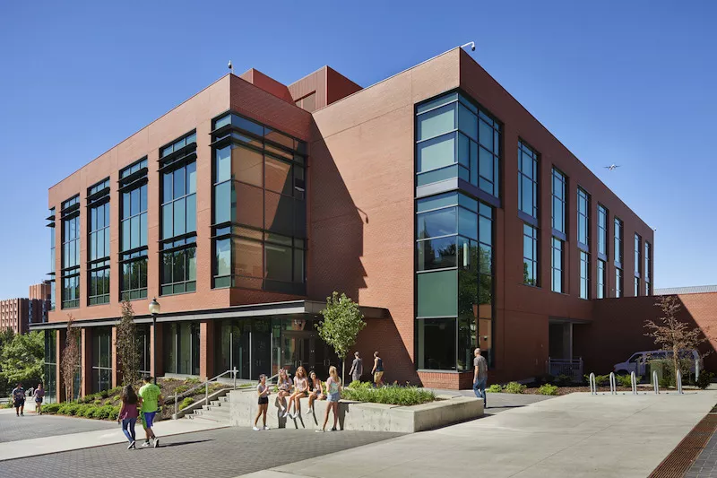 The Spark Innovation Hub Revolutionizes Education at Washington State