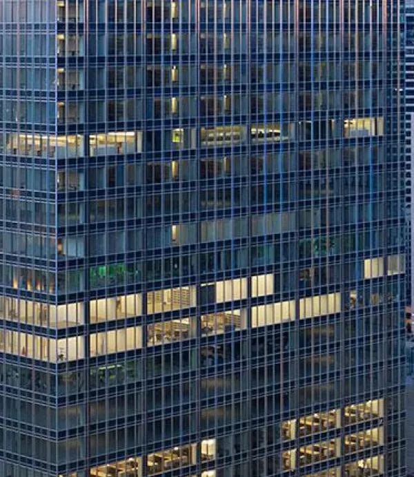 Construction of New Skyscraper Underway in Downtown Chicago